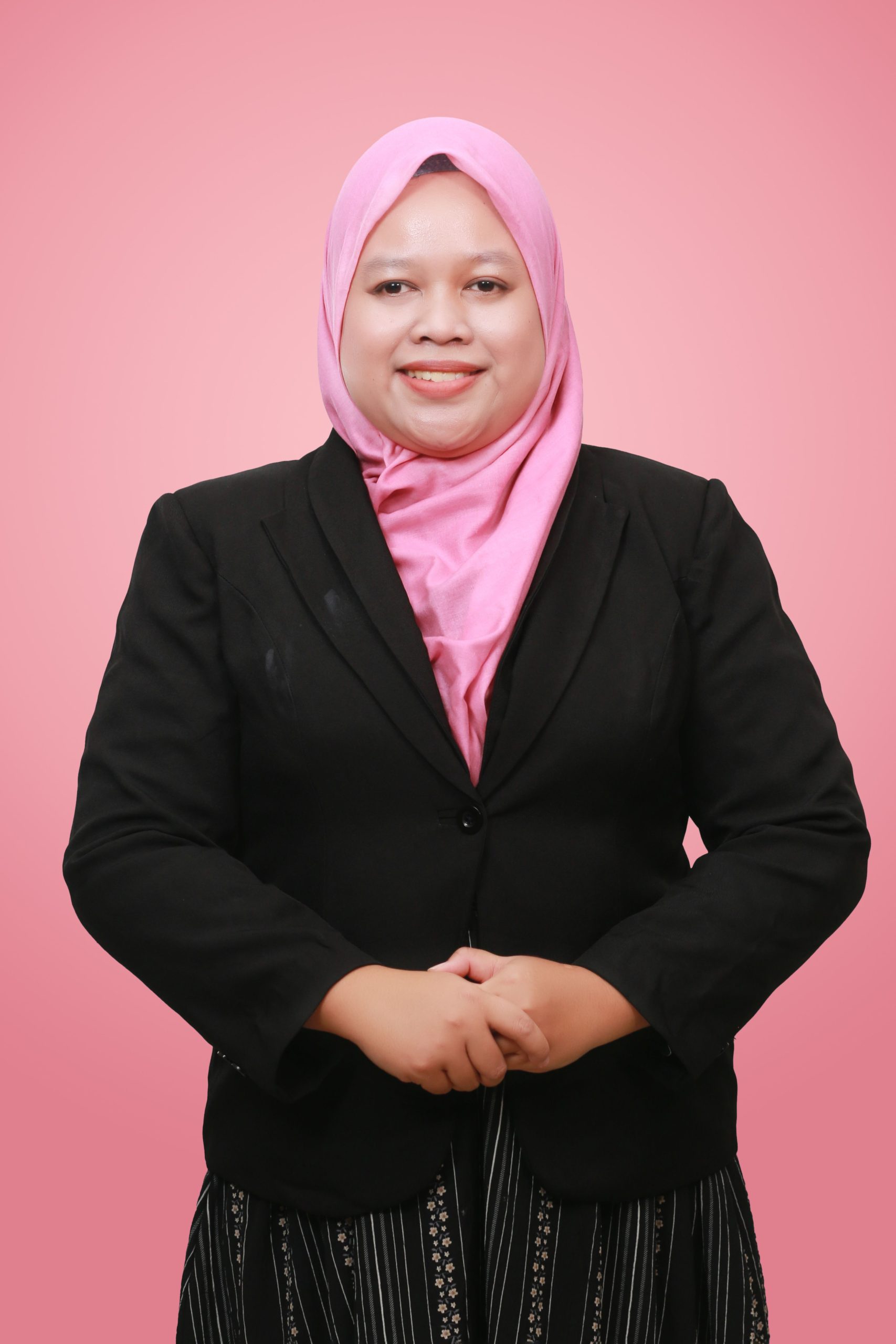 Foto Apt. Inesya Febrianing Rizki, M.Farm
