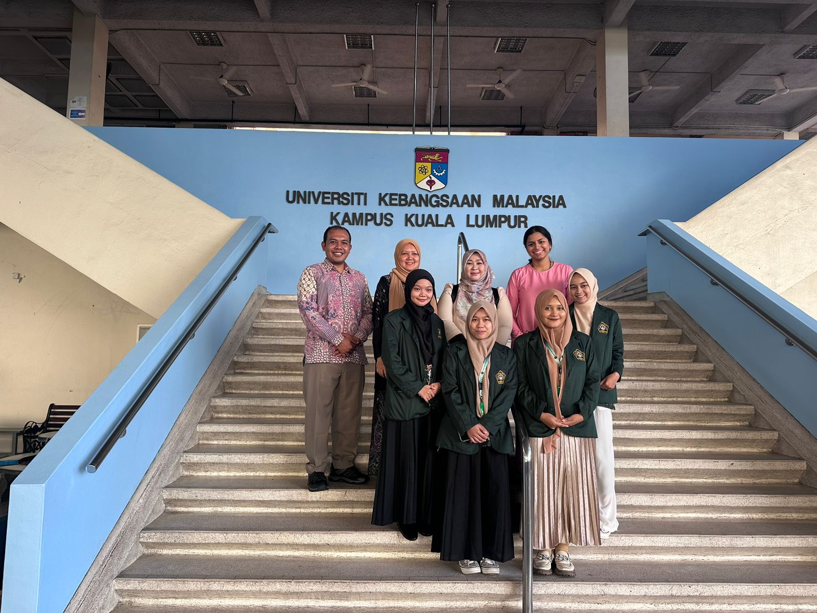 Perkuat Internasionalisasi Mahasiswa Apoteker Unissula Student Exchange Ke Malaysia